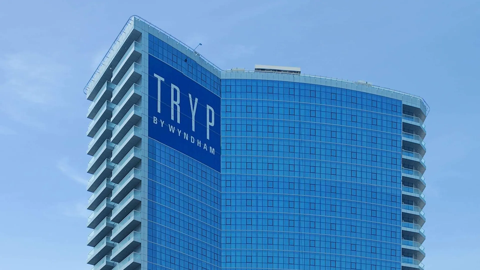 Tryp By Wyndham Dubai Hotel