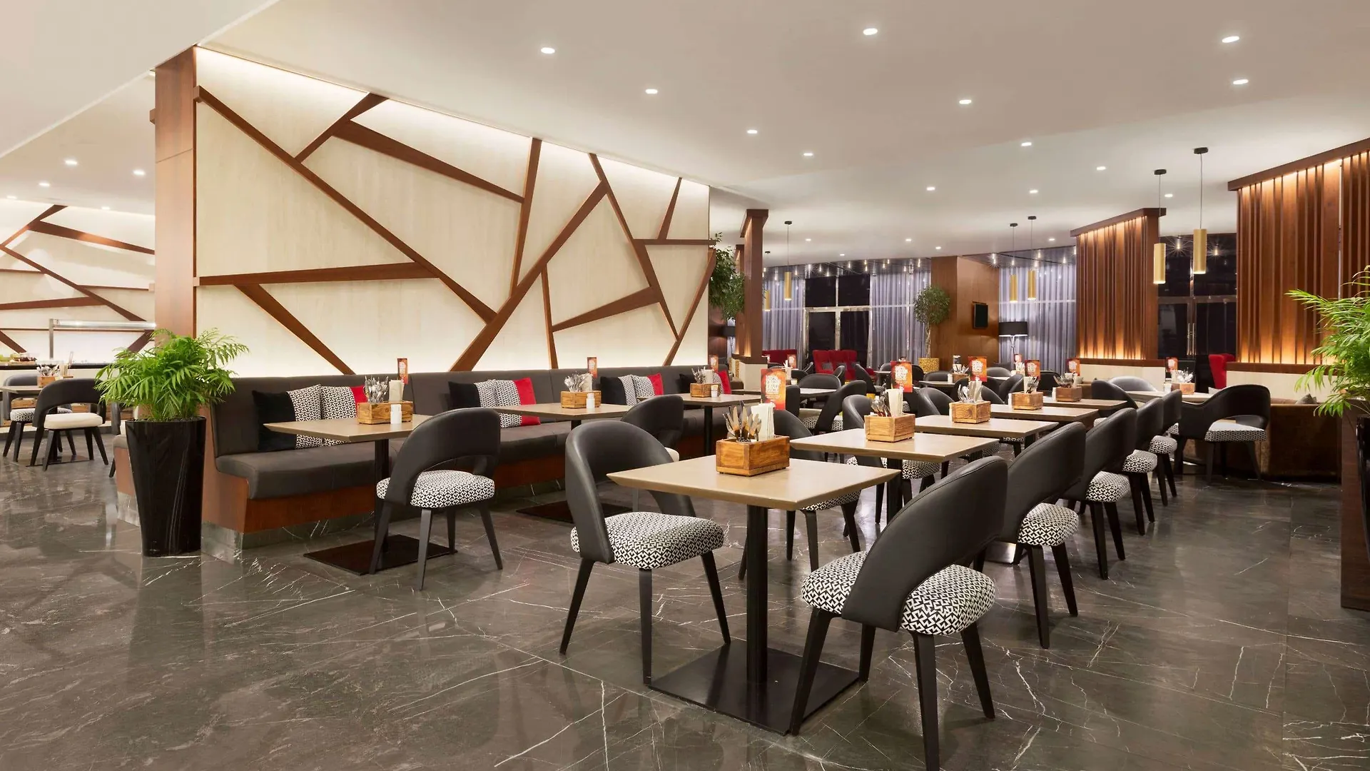 Tryp By Wyndham Dubai Hotel