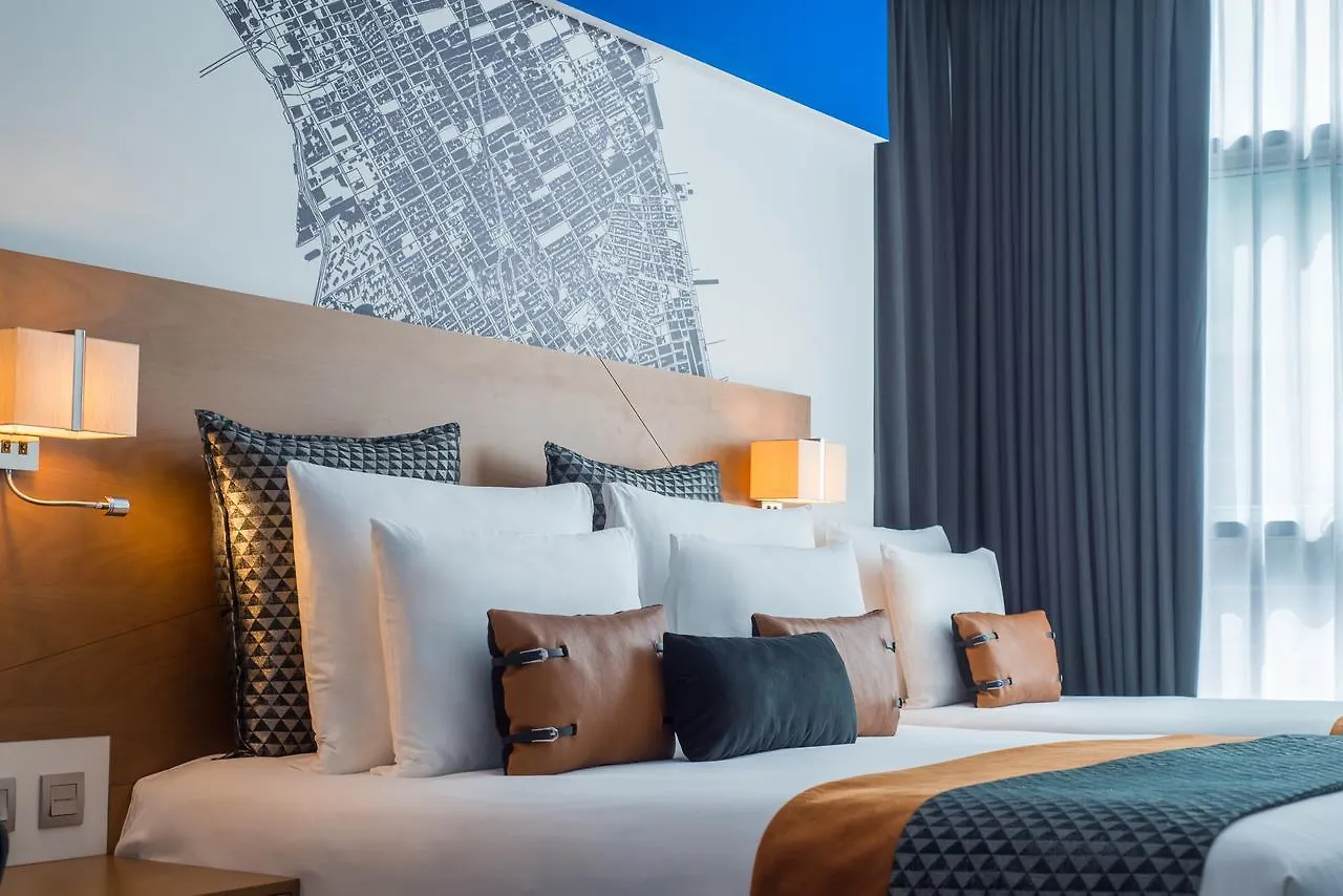 Tryp By Wyndham Dubai Hotel