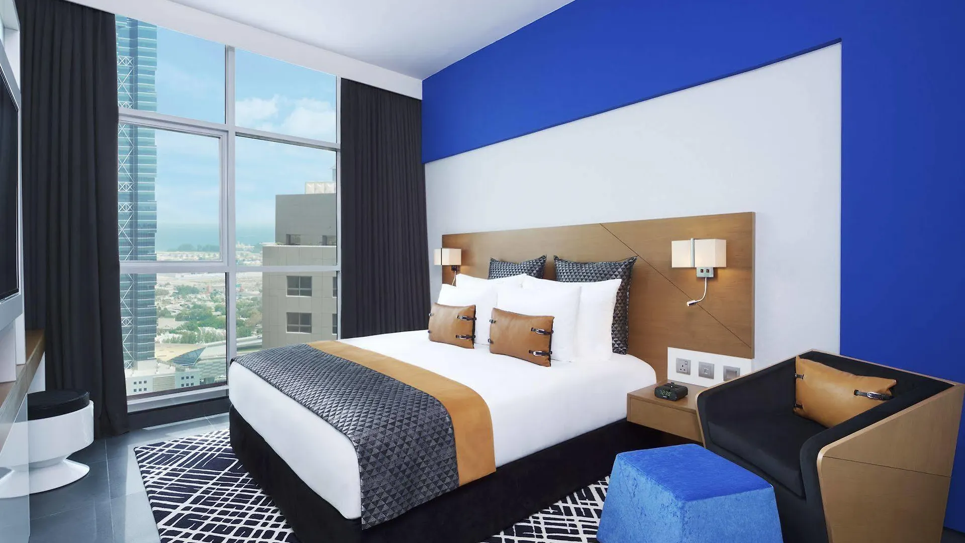 Tryp By Wyndham Dubai Hotel