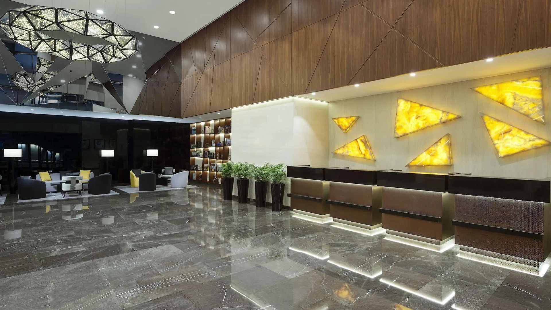 Tryp By Wyndham Dubai Hotel 4*,